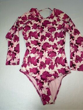 New Girl’s Splendid Full Coverage Swimsuit. Size 14.